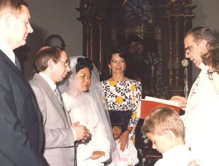 Leonida and Johnny are married. Leonida and Johnny are married.