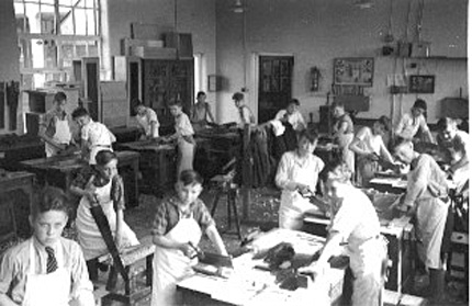 picts/Woodwork1.jpg picts/Woodwork1.jpg